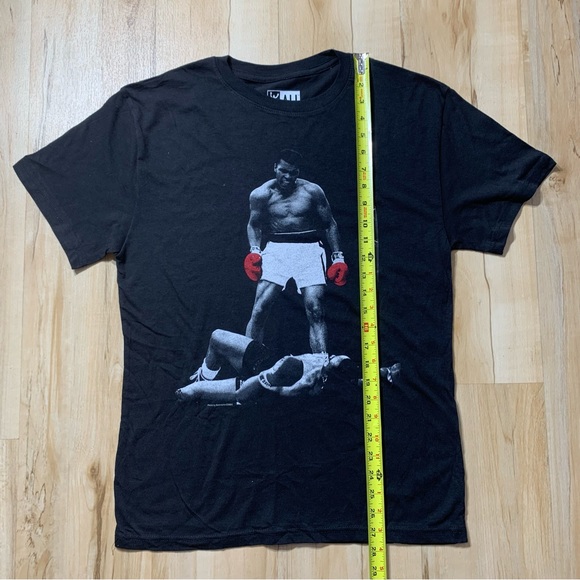 Muhammad Ali Boxing Black Short Sleeve Crew Neck Men's T-Shirt Size M - Picture 4 of 5